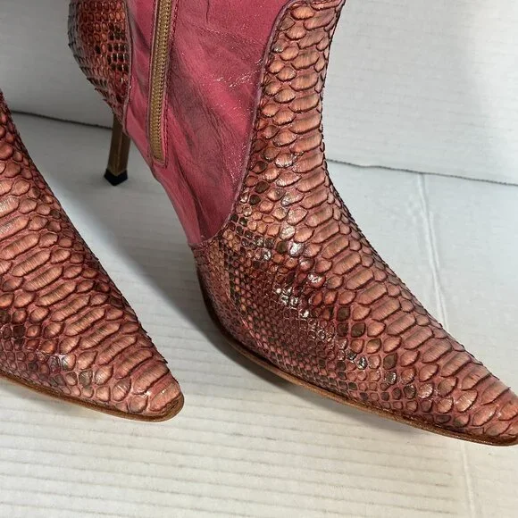 LADIES SIZE 10 - RED PYTHON BOOTS - Picture 16 of 16